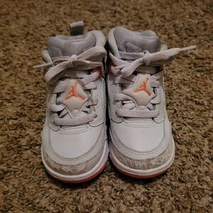 Nike Air Jordan gary/pink toddler girl shoe